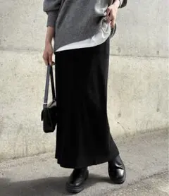 【匿名配送】　リブタイトロングスカート　黒