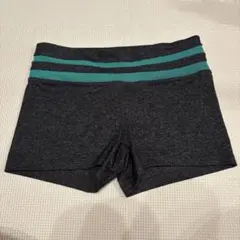 Forever21 ショートパンツ スポーツパンツ Sサイズのサムネイル
