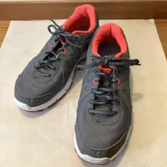 NIKE ランニングシューズ　グレー×オレンジ 27cm