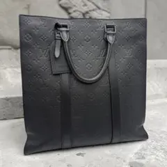 極美品】ルイヴィトン モノグラム トリヨン サックプラ クロス