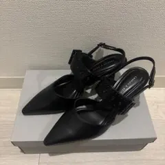 2026年最新】charles & keith パンプスの人気アイテム - メルカリ