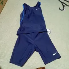 く*太様 Nike 女の子用 スクール水着 130サイズ ネイビー