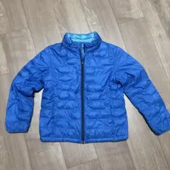 UNIQLOアウター青ウルトラライトダウン130cm