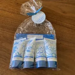 新品未使用　LAURA ASHLEY アメニティセット