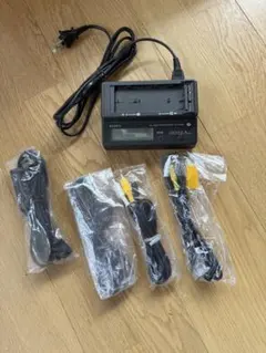 SONY AC ADAPTOR CHARGER AC-VQ850のサムネイル