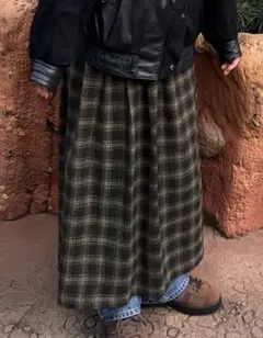 古着　ウールチェック　フレアスカート
