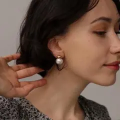 Item thumbnail for item 73a1ce41-e223-4462-838d-b2f6e5825f46