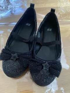 H&M ブラック グリッター バレエシューズ　18.5 星　キラキラ