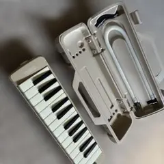 YAMAHA製 鍵盤ハーモニカのサムネイル