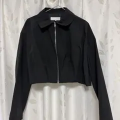 【お値下げ可能】ZARA プリーツクロップドジャケット　ブラック　黒