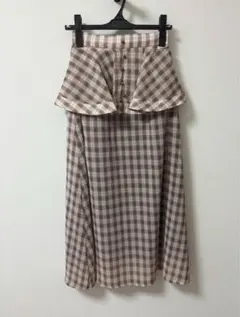 【新品タグ付き】REDYAZEL チェック柄ペプラムスカートのサムネイル
