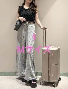 SNIDEL UVカットスウェットワイドパンツ FLOWER 1 Mサイズ