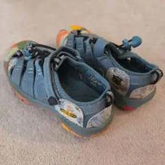 KEEN サンダル ブルー/マルチカラー19.5cm