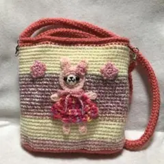 ハンドメイド　かぎ針編み　ショルダーバック　あみぐるみうさぎさん♡