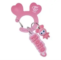 TWICE ガチャ　カラビナ　モモ