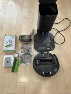 ジャンク ルンバ i7+ i755060 クリーンベース付 エラー26のみ ジャンク ルンバ i7+ i755060 クリーンベース付 エラー26のみ | Mercari