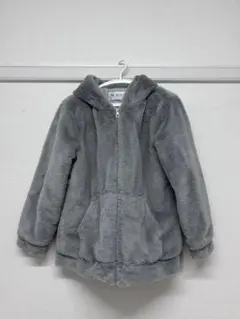 フード付きグレーコート