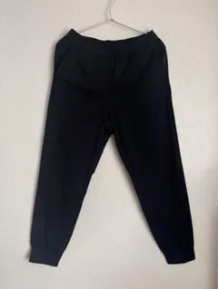 UNIQLO ユニクロ　ウルトラストレッチアクティブジョガーパンツ　M 黒