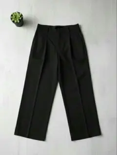 【新品】大きいサイズ3Ｌ　ワイドパンツ　スラックス フロントタック　ブラック