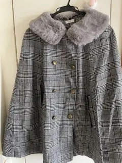 axes femmeファー付きケープコート