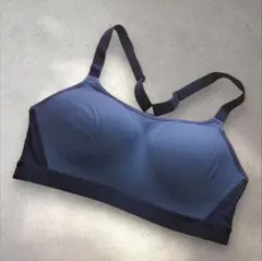 Under Armour スポーツブラ グレー/ブラック　LG