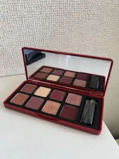 シュウウエムラ ガナッシュアンドプラリネアイパレット フランボワーズベリー 試してみた】ガナッシュ アンド プラリネ アイパレット shu uemuraの