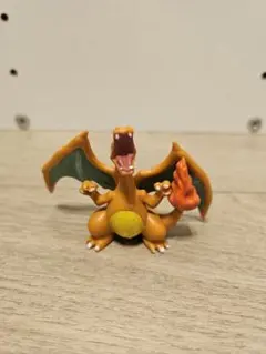 ポケモン リザードン フィギュア