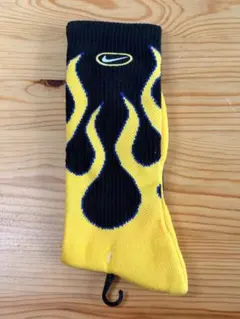 NIKE Fire Flames ソックス イエロー 25-27cm 未使用