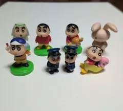 クレヨンしんちゃん フィギュア 7体　+ウサギ