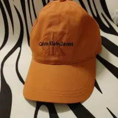 美品！Calvin Klein Jeans オレンジキャップ　レディース