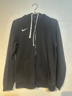 Nike セットアップ　トレーニングウェア11/10まで出品