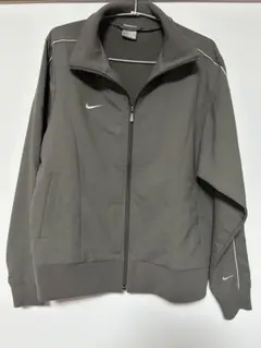 Nike グレー ジップアップジャケット　L