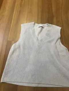 ZARA 水色　Vネック ニットベスト