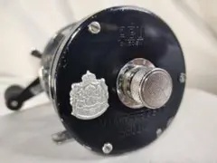 アブガルシア アンバサダー5000D ビンテージ リール abu 緑 - メルカリ