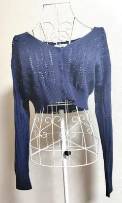 タグ付き　新品　短め　 ニットカーディガン ネイビー 透かし編み コットン 綿