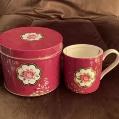 ロイヤルアルバート　マグカップ　蓋付き缶セット バラの花柄マグカップ