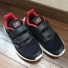 adidasスニーカー　キッズスニーカー　21.5㎝
