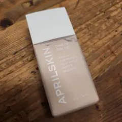 APRILSKIN エイプリルスキントーンアップスキンティント 下地のサムネイル