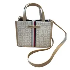 【新品未使用】Tommy Hilfiger ショルダーバッグ ホワイト TH