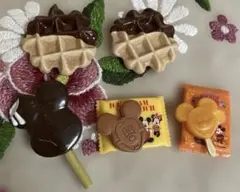 ディズニーリゾート　パークフード箸置きセット　ワッフル箸置き チョコレートのサムネイル