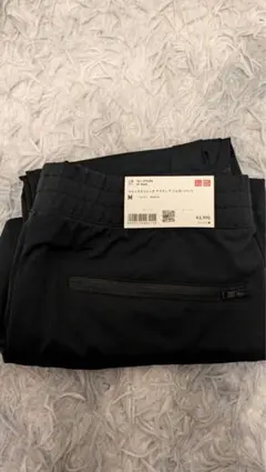 ユニクロ　ウルトラストレッチ　アクティブ　ジョガーパンツ　М　【新品未使用】