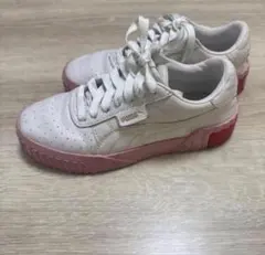 PUMA スニーカー ホワイト ピンクのサムネイル
