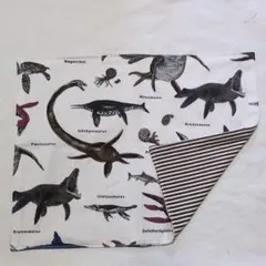 海竜柄(ホワイト)のランチョンマット