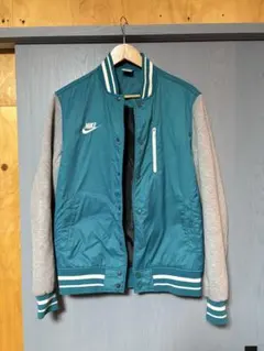 NIKE☆ジャケット（Lサイズ）カッコいい！