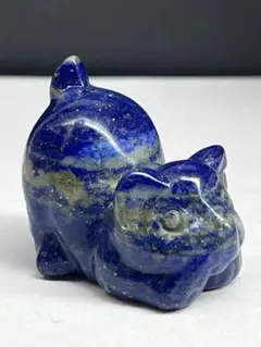 天然石　ラピスラズリ　カービング　彫刻　猫ちゃん⭐️1806