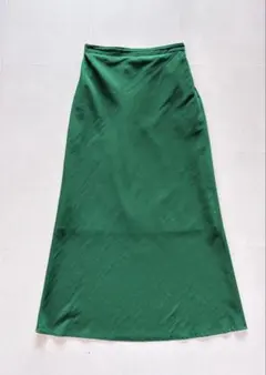 最終値下げ★サテンスカート　ロングスカート　スカート　ユナイテッドアローズ　緑