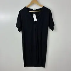 【 8883番】GU スリットネックロングT 5分袖 ブラック 新品