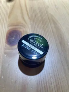 セリア GelNail アイシングジェル ホワイト