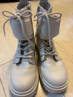 Item thumbnail for item 788ea4d8-c997-44f1-8c10-32f3461c421f