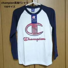Champion長袖Tシャツ